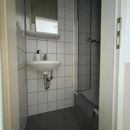 Guest house Einzelzimmer Mit Bad 15