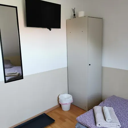 Einzelzimmer Mit Bad 15 Niederdorla