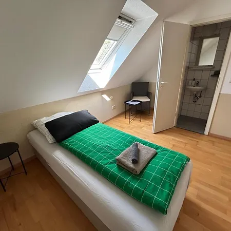 Einzelzimmer Mit Bad 15 3* Niederdorla