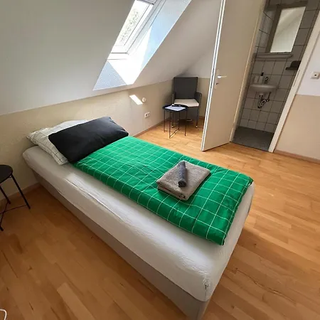 Einzelzimmer Mit Bad 15 Guest house Niederdorla